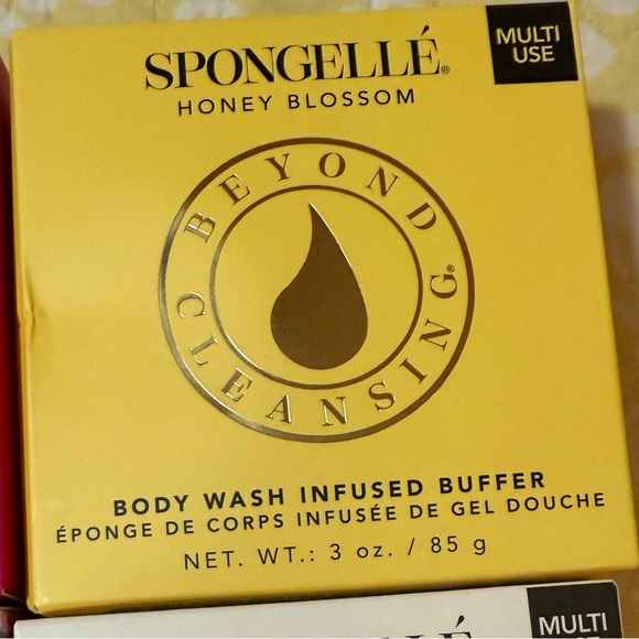 2 Spongellé Body Wash Boxed Infused Buffers Multi use- NWT. - Picture 2 of 4